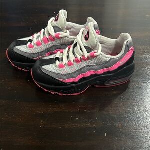 Nike Kids' Air Max 95 Sneakers - Black, Pink, Gray